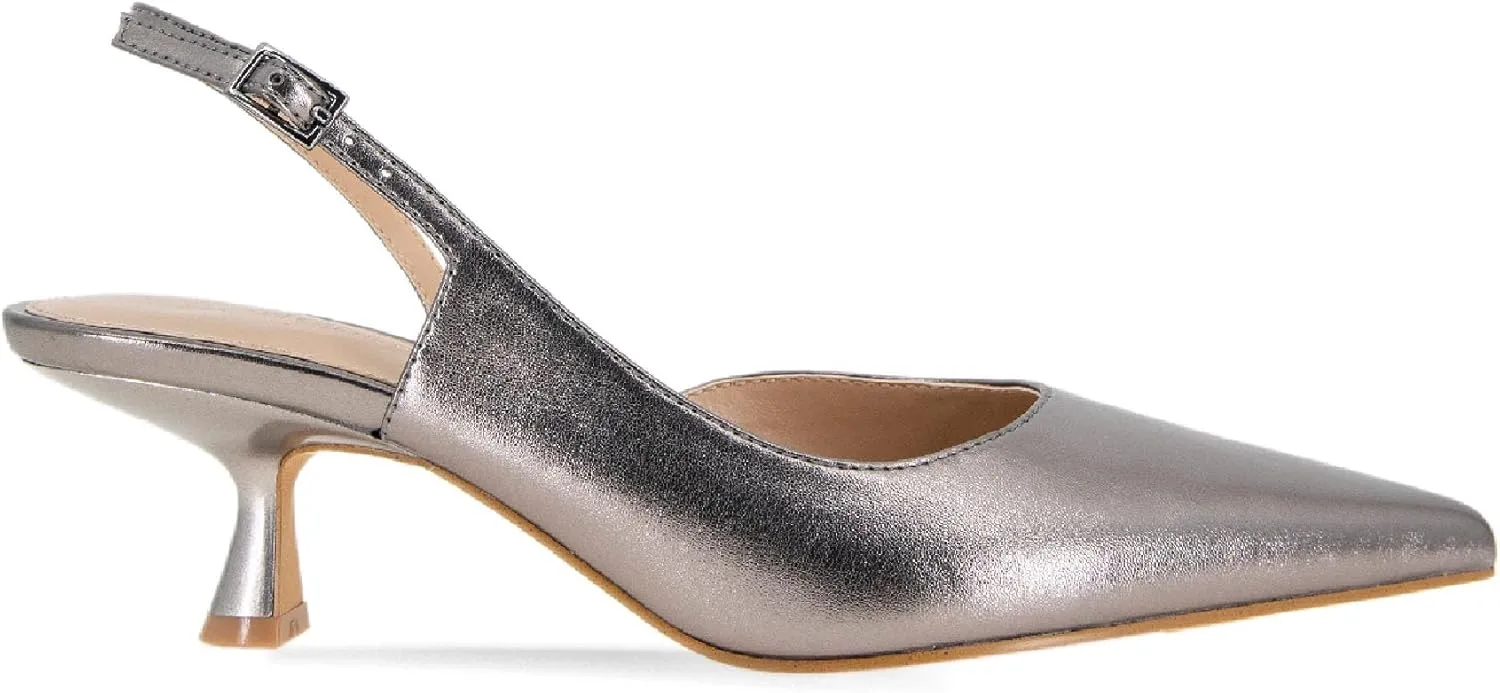 BCBGeneration Women's Kittie Pump