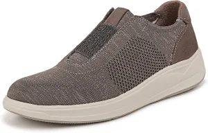 BZees Women's Trophy Slip-On