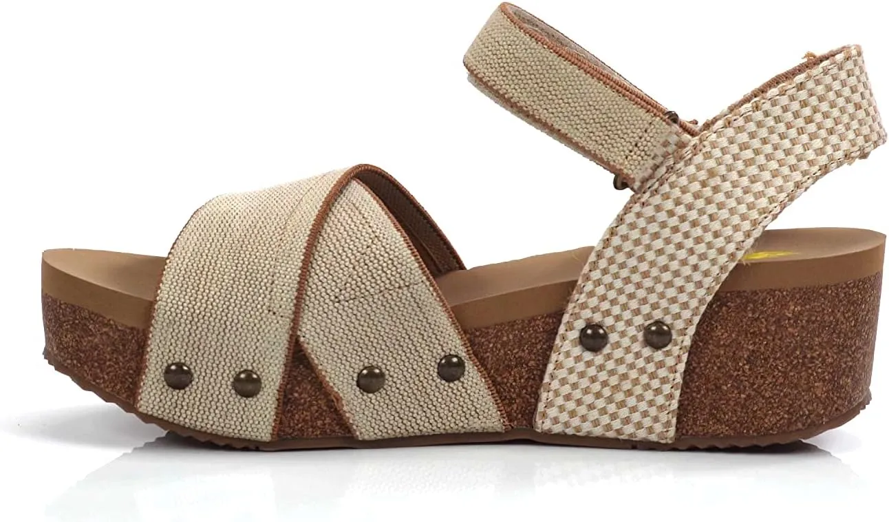 VOLATILE Women's Pershing Sandal